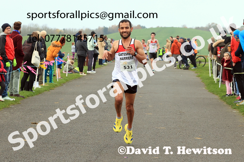 Mens and Womens 2025 Heaton Memorial 10k Road Race, Newcastle Town Moor, Sunday, November 9th. Photo: David T. Hewitson/Sports for All Pics